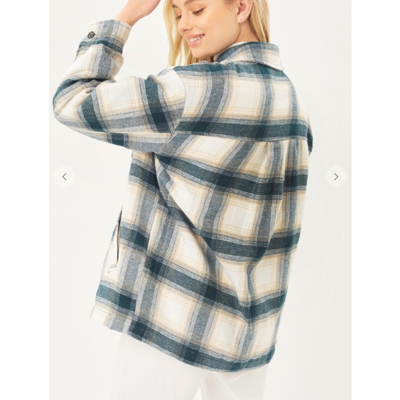 LAST ONE❗Cozy Chic Dark Teal Lined Plaid Flannel Oversized Shacket - Picture 6 of 14